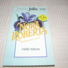 Harlequin Julia  Nora Roberts Hetki taikaa - pikkukuva 1