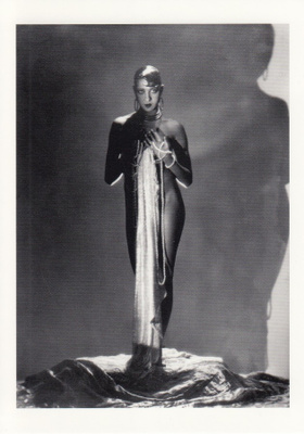Josephine Baker, 1929 (isohko postikortti)