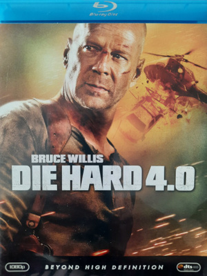 DIE HARD 4.0 BLU-RAY