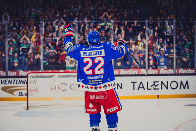 Jokerit Game worn -pelipaita | 22 Forslund