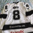 Liiga alumni paita - pikkukuva 2