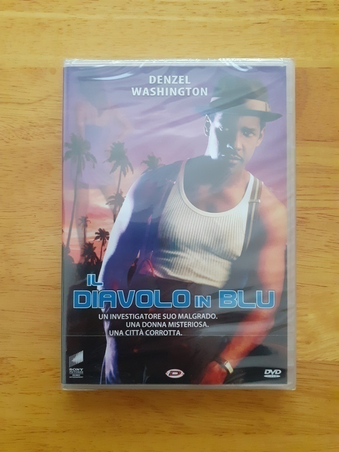 Devil in a Blue Dress DVD