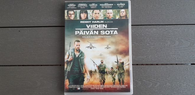 DVD: Viiden Päivän Sota (O: Renny Harlin 2011)