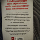 Freida McFadden: Kotiapulainen valvoo - pikkukuva 2