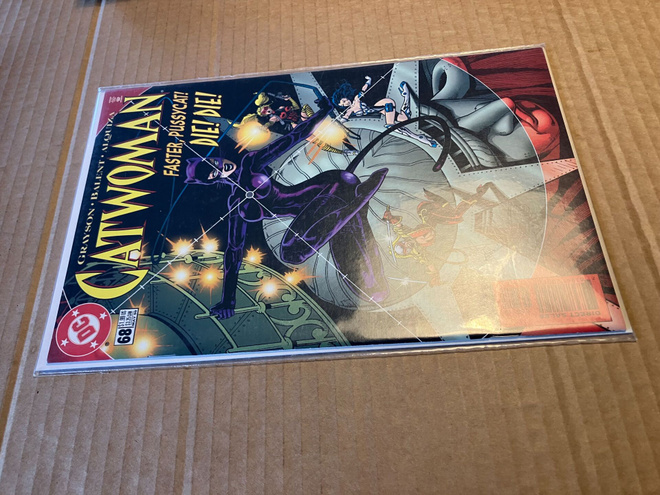 DC CATWOMAN 68/1999 HYVÄ