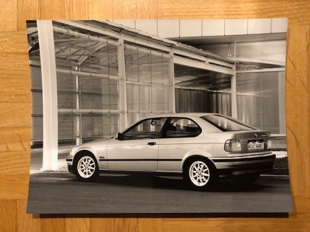 Lehdistökuva BMW E36 3-sarja Compact