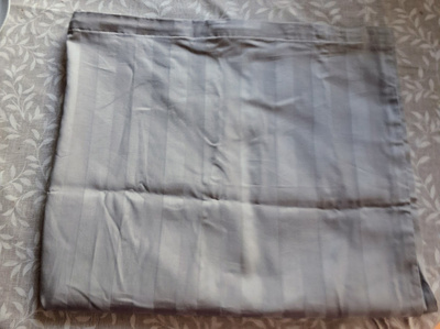 ISO TYYNYLIINA VETOKETJULLA, MITAT 73x89