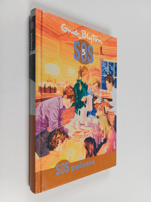 Enid Blyton : SOS pulassa