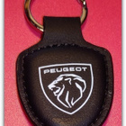 Pieni nahkainen Peugeot avaimenperä / malli 2 - pikkukuva 1