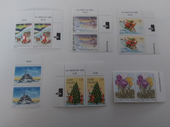 Erä postituoreita pareja ( Joulupostimerkkejä )