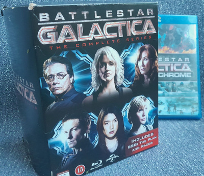Battlestar Galactica - The Complete Series + 3 tv-elokuvaa
