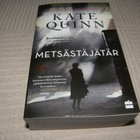 Kate Quinn Metsästäjätär -nid - pikkukuva 1