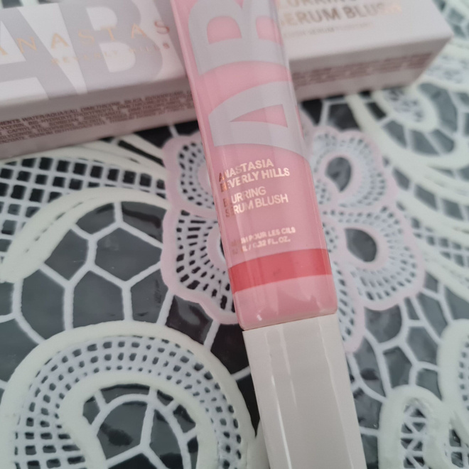 Anastasia Beverly Hills Blurring Serum Blush