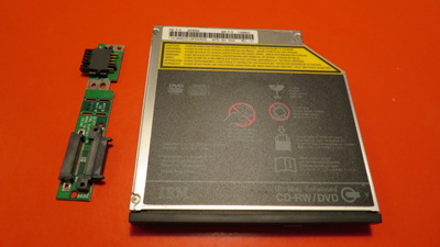 IBM ThinkPad DVD-RW asema