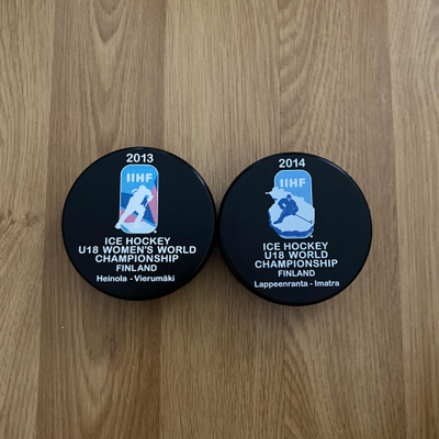 Jääkiekko IIHF U18 MM 2013 & 2014 - Official Game Pucks.