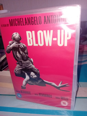 DVD BLOW UP ( UUSI ) SIS POSTIKULU