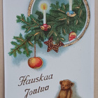 Koristeltu joulukuusen oksa, kynttilät, lahjoja, kulk. - pikkukuva 1