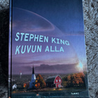 Stephen King - Kuvun Alla - pikkukuva 1
