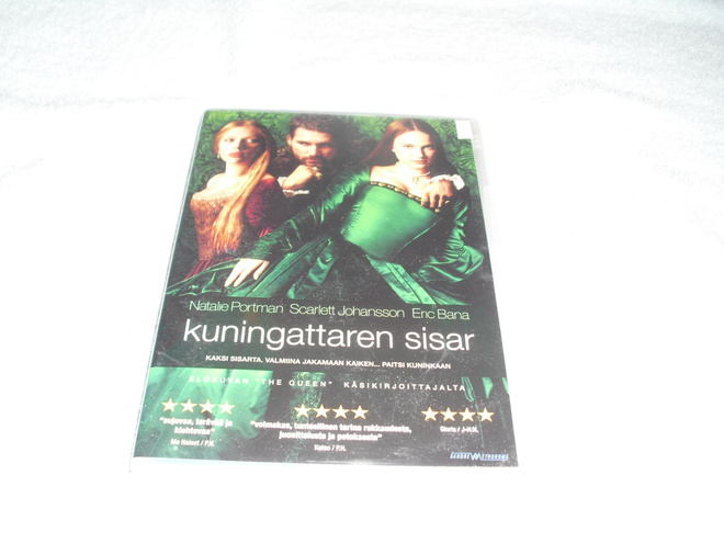 KUNINGATTAREN SISAR (Natalie Portman)***