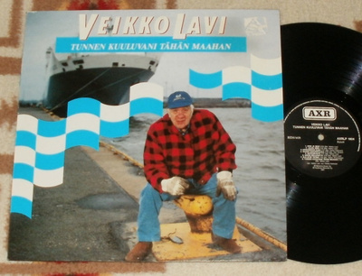 VEIKKO LAVI ~ Tunnen Kuuluvani Tähän Maahan ~ LP