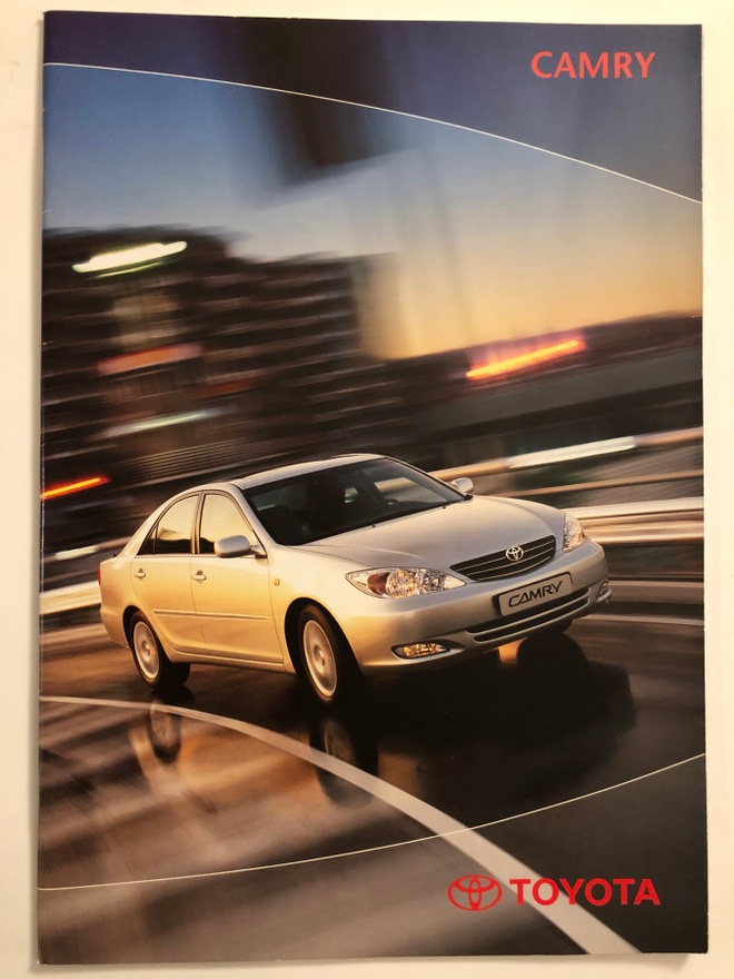 Myyntiesite - Toyota Camry - 10/2001