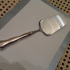 Hopeinen chippendale kakkulapio 22cm - pikkukuva 1
