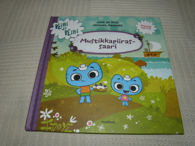 de Seve - Mennies Killi ja Kiki Mustikkapiirassaari