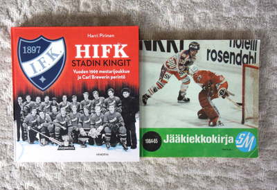 Kaksi jääkiekkokirjaa yhteishintaan