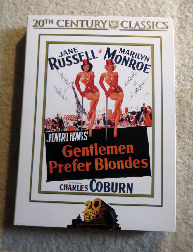 GENTLEMEN PREFER BLONDES DVD - Monroe, Russell - Suomi