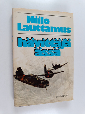 Niilo Lauttamus : Hävittäjä-ässä