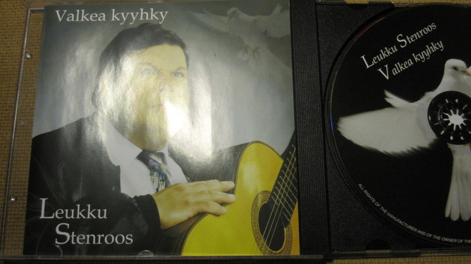 Leukku Stenroos: Valkea kyyhky CD