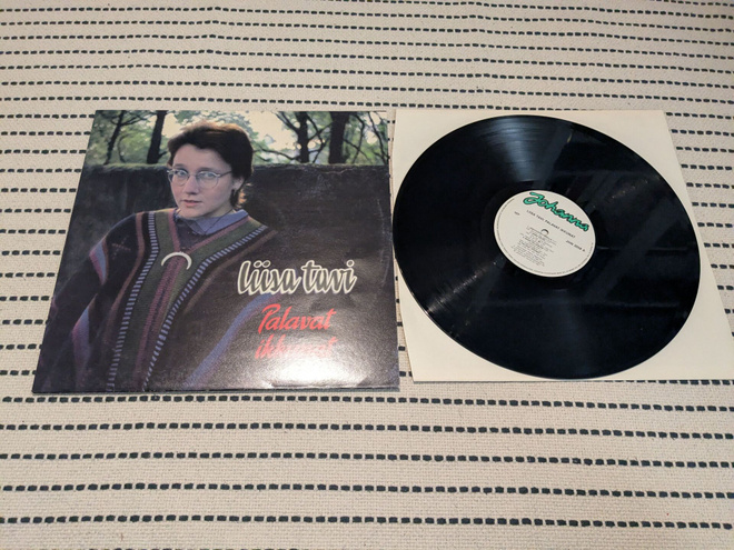 Liisa Tavi - Palavat Ikkunat (JHN 2058)