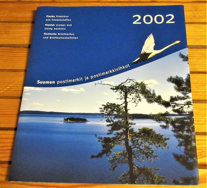 2002 Suomen postimerkit ja postimerkkivihkot kansio tyhjä