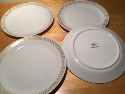 Arabia  VÄLKE  PULLALAUTASET