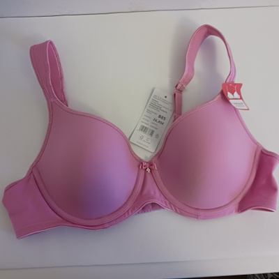 T-PAITA RINTALIIVIT / RINTSIKAT B85 • ACTUELLE