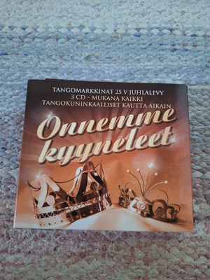 Onnemme Kyyneleet Tangomarkkinat 25 V Juhlalevy (3-CD)
