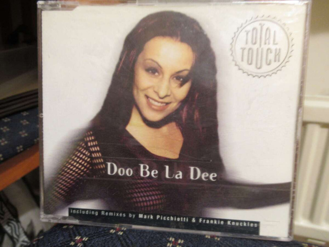 TOTAL TOUCH - DOO BE LA DEE CDS