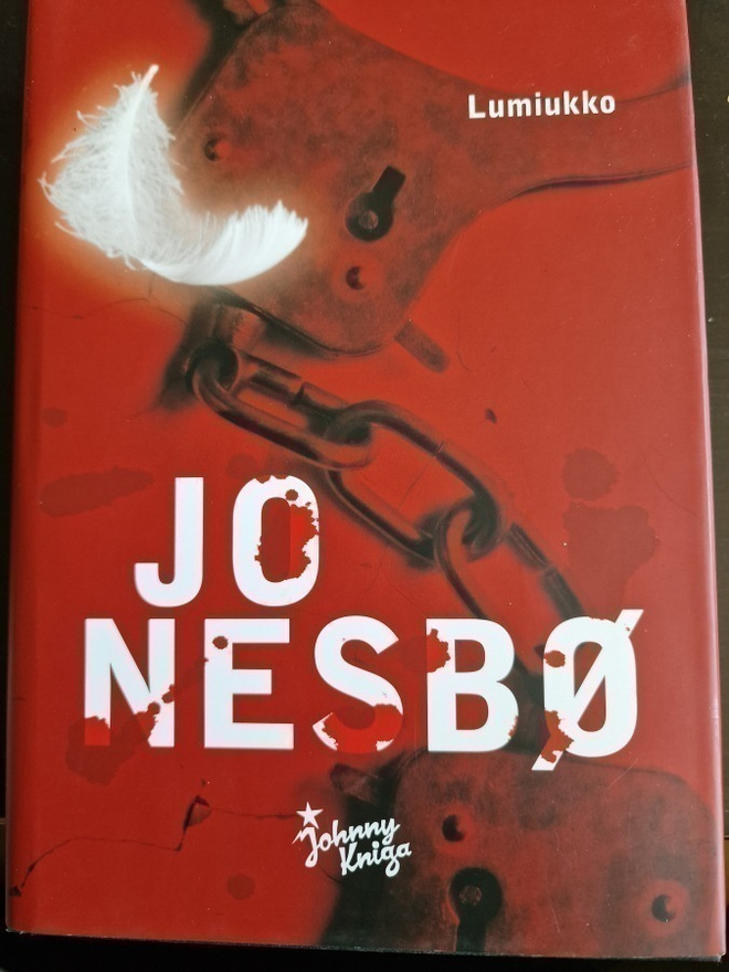 Jo Nesbö: Lumiukko 1.p SIGNEERATTU!