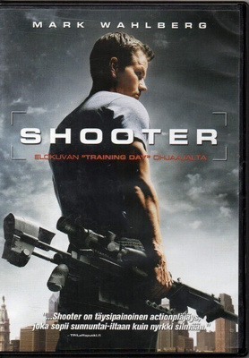 Shooter (Mark Wahlberg, Michael Peña, Rhona Mitra)