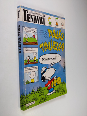 Charles M. Schulz : Pallo tallella / Charles M. Schulz ; ...