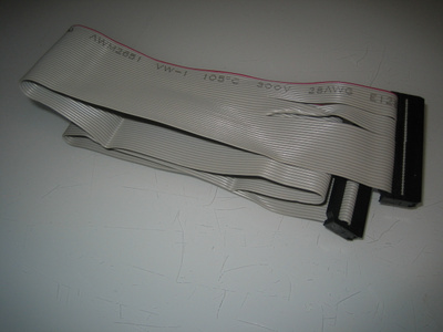3,5" Diskettiaseman kaapeli