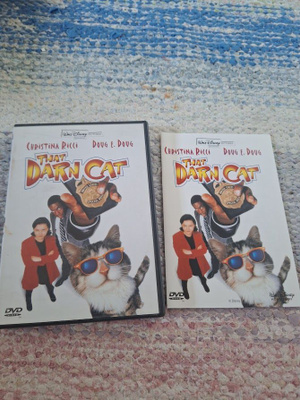 That Darn Cat + Kansilehtinen