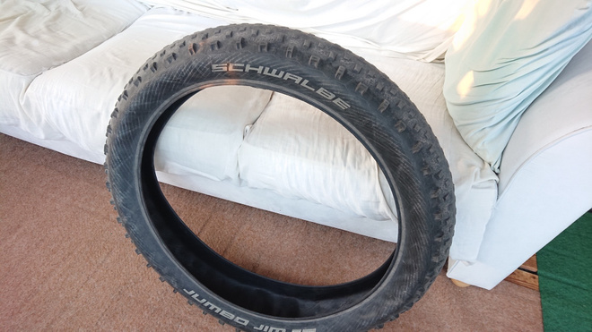 Käytetty Swalbe Jumbo Jim 4,8” tubeless fatbike rengas