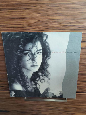 Gloria Estefan - Cuts Both Ways