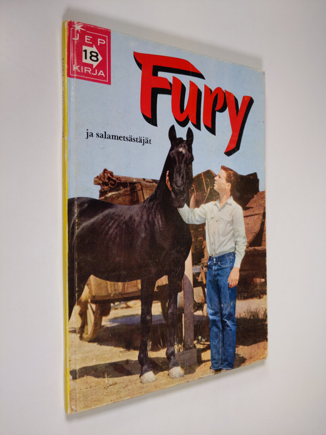 Rene van Nerum : Fury ja salametsästäjät
