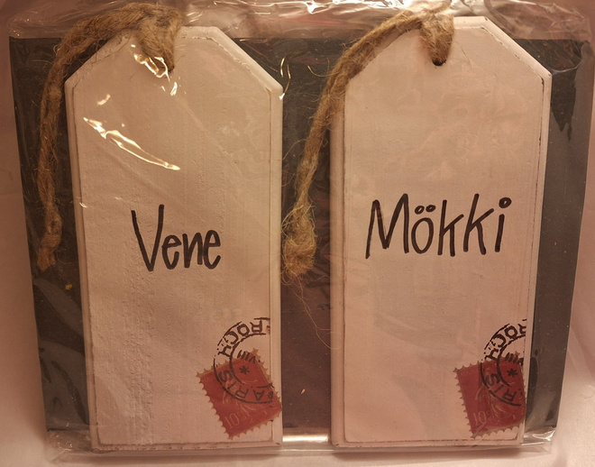 Uudet puiset isot  avainperät VENE ja MÖKKI