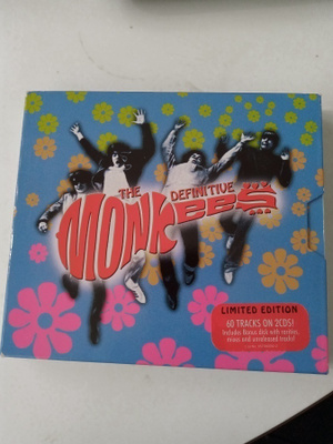 2-CD THE DEFINITIVE MONKEES  ( Sis.postikulut )