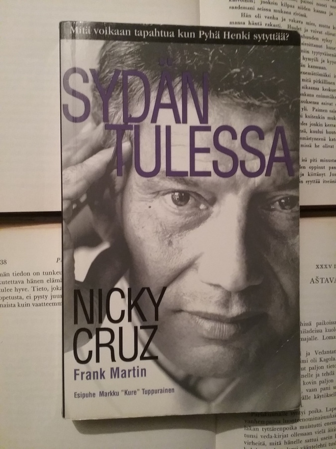 Nicky Cruz, Frank Martin - Sydän tulessa (nid.)