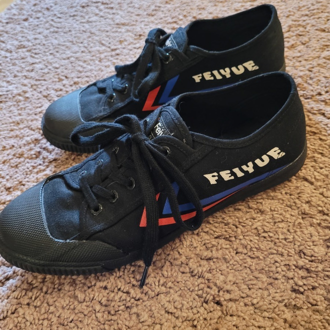42 Feiyue tennarit / sisäpelikengät / parkourkengät