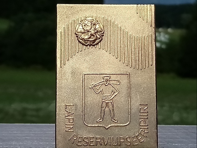 Lapin ReserviUpseeri piiri merkki. Koko - 62*42 mm. Valmista